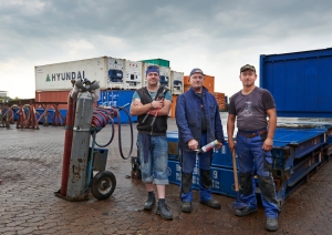 Mitarbeiter Container Reperatur HH
